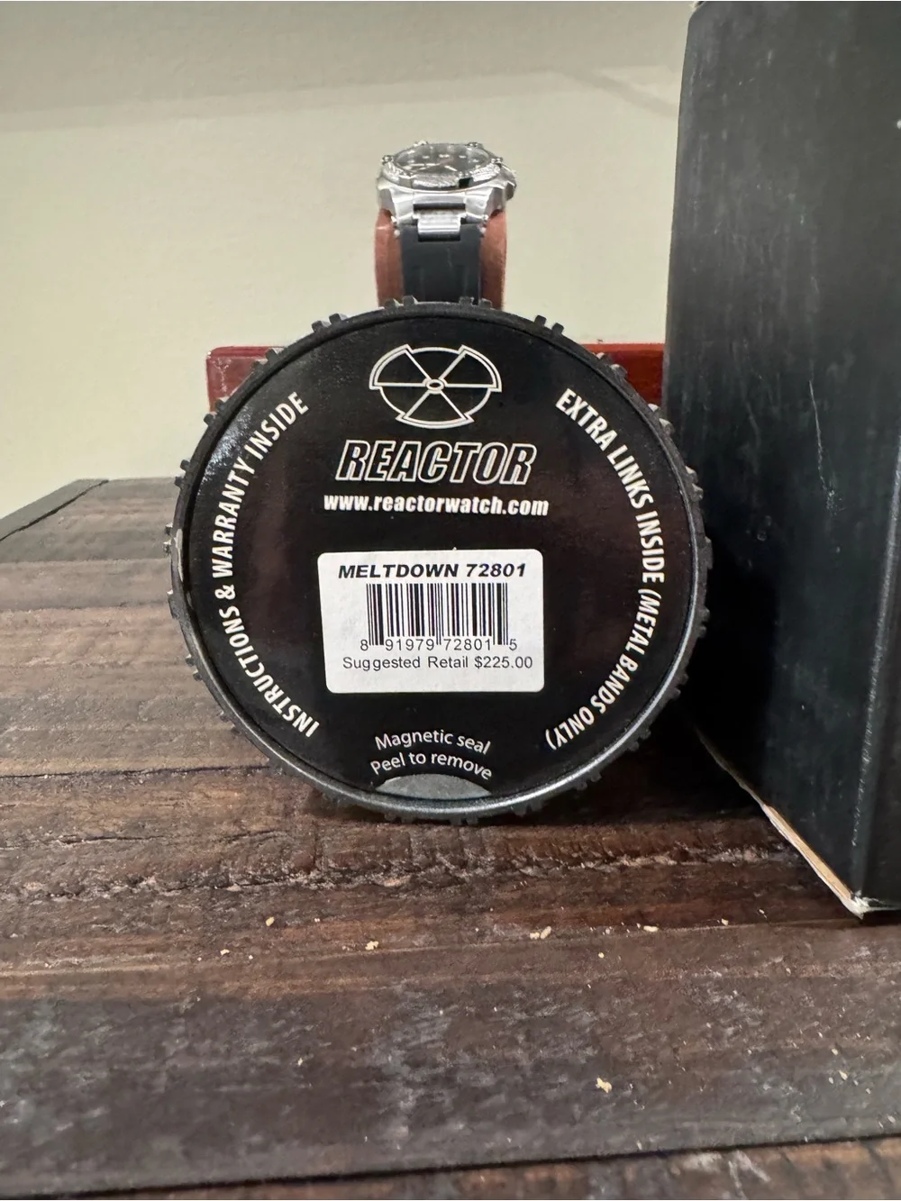 Reactor “Meltdown” Model 72801 Stainless Steel Dive Watch 200 M